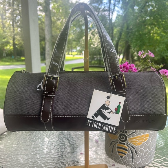 Handbags - NWT-“At your service” wine bottle  cooler/Duffel Bag.